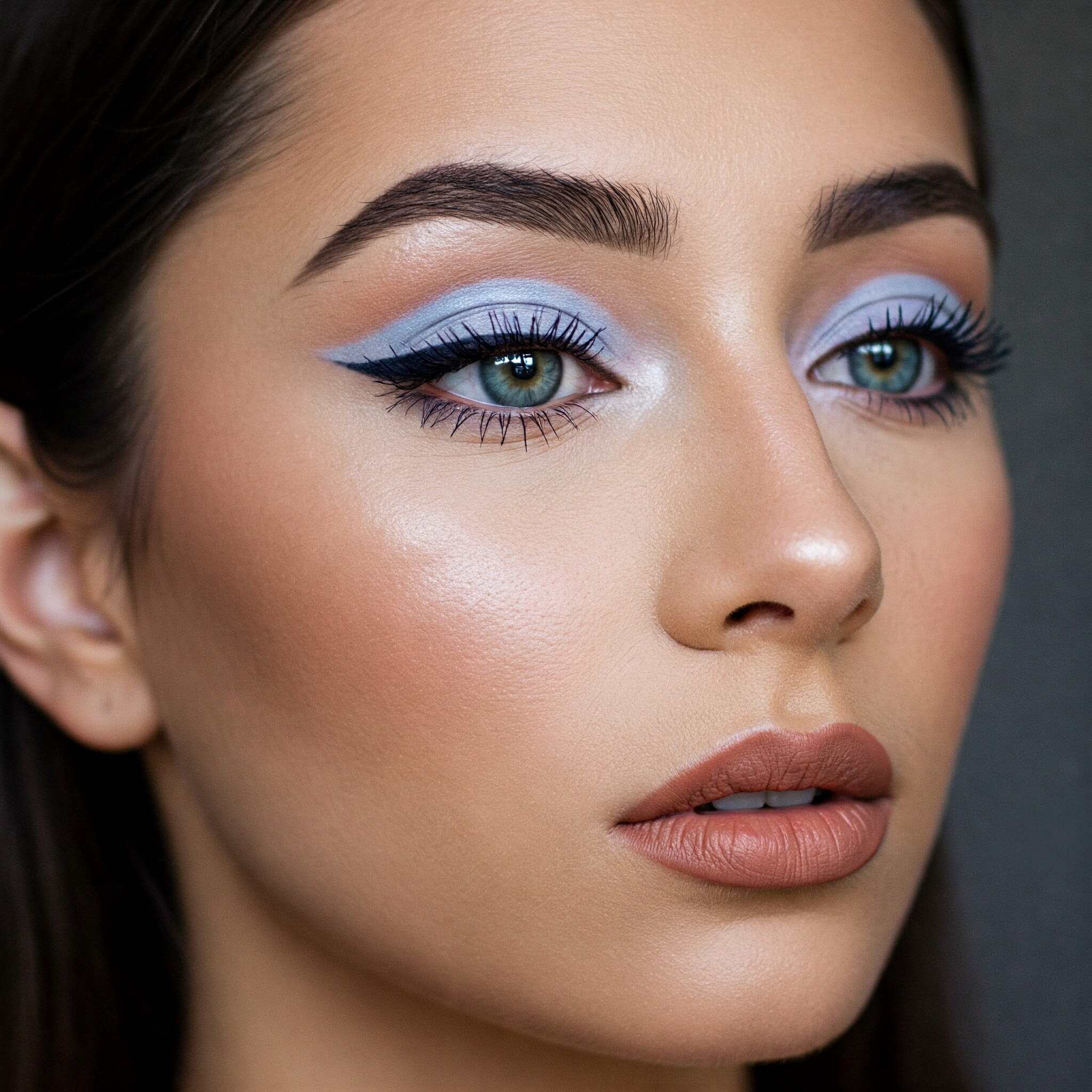 Blue Eye Makeup